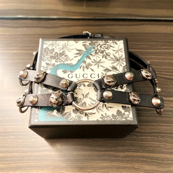 GUCCI Feline Head Gato Choker Necklace - Picture 3 of 4